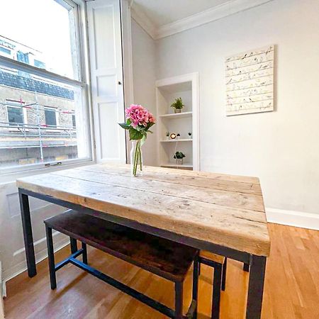Rose Street'S Hidden Treasure- 2Bed Newly Refurbished Apt EDI Exteriér fotografie