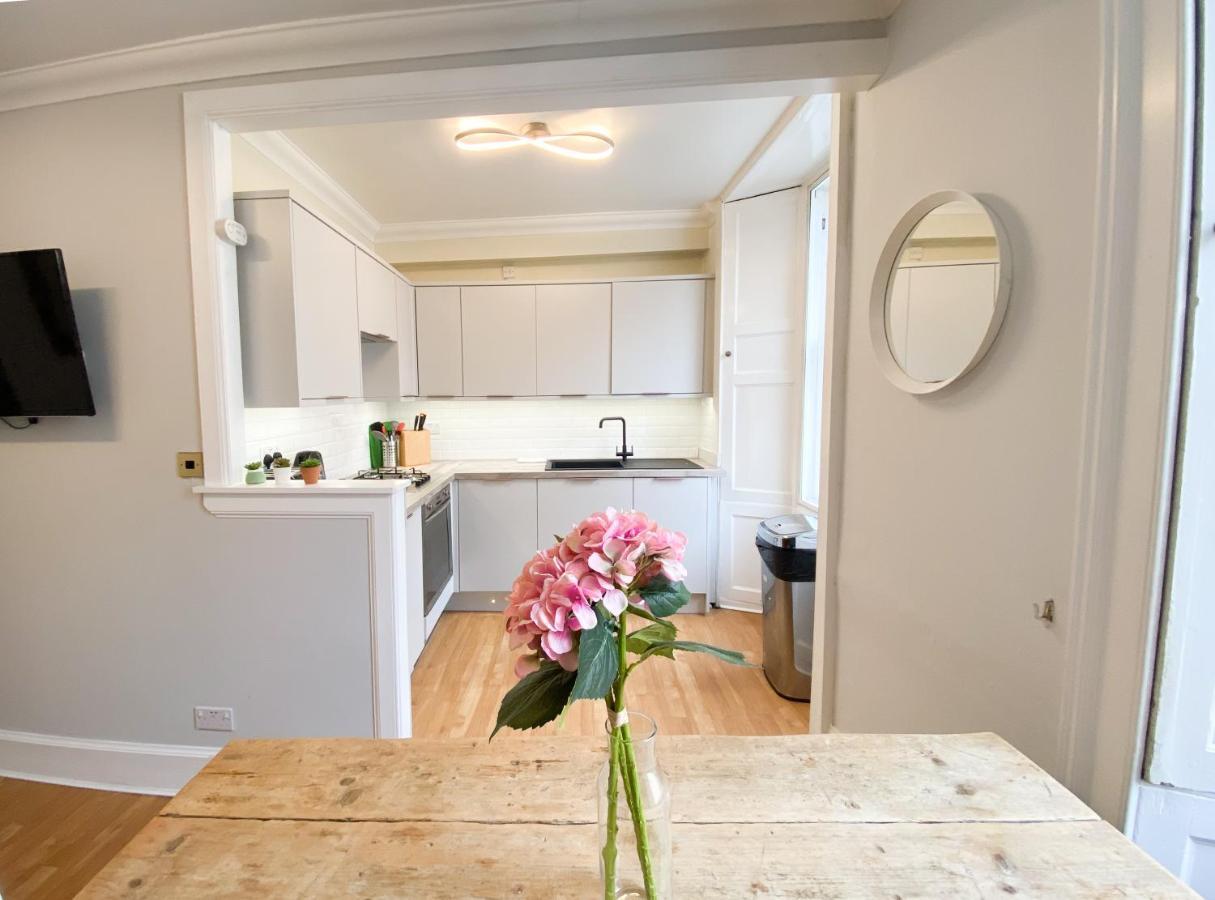 Rose Street'S Hidden Treasure- 2Bed Newly Refurbished Apt EDI Exteriér fotografie